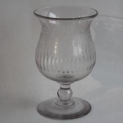 Vase verre à pied gravé Vignes