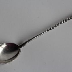 Cuillère à caviar en argent Russe