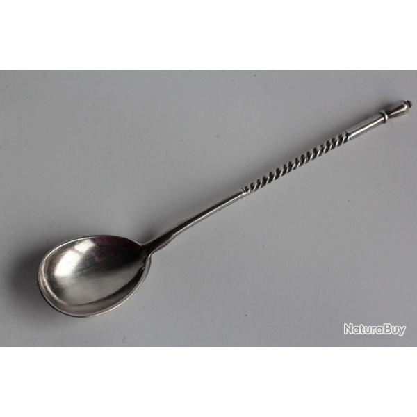 Cuillre  caviar en argent Russe
