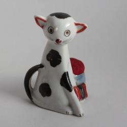 Pique aiguilles Chat porcelaine Japon