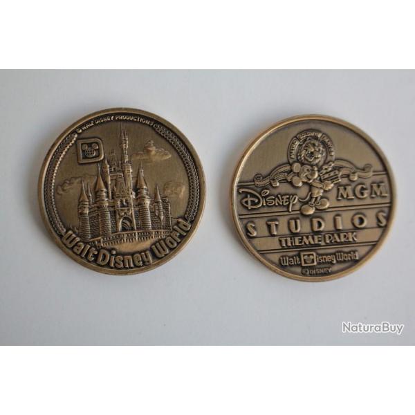 2 Jetons souvenir original parc attraction Walt Disney World