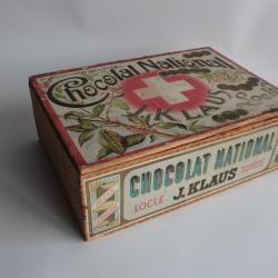 Boîte bois chocolats national J.Klaus Locle Suisse