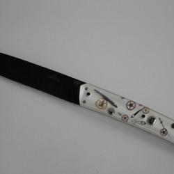 OMEGA Couteau Jean Philip Inclusions Pièces de Montres