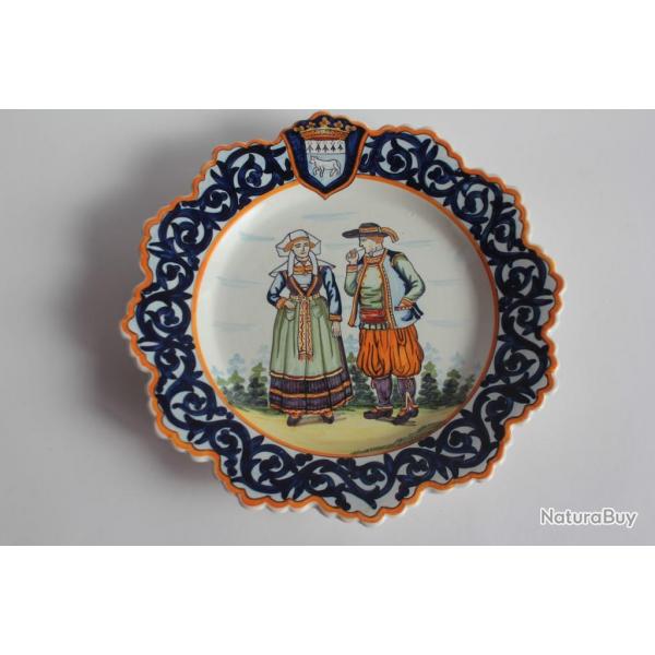 Assiette faence Henriot Quimper Bretons