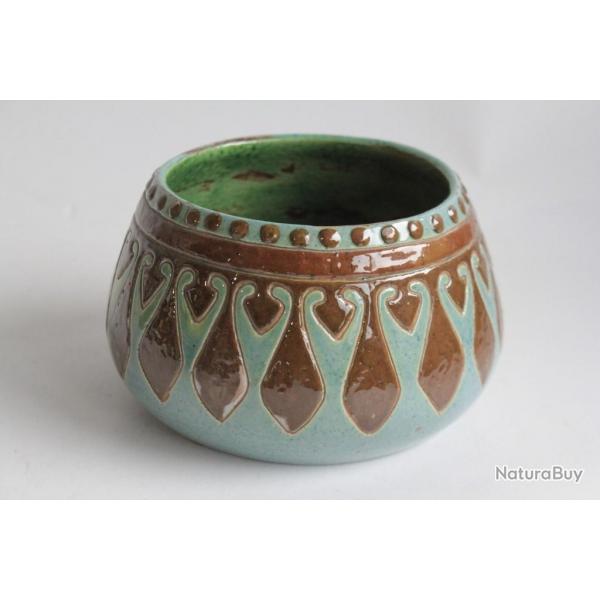 Pot terre vernisse Anna Dupias Alexandre Liotard Ferney Voltaire