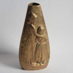 Peter TERESZCZUK Vase bronze