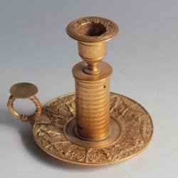 Bougeoir à main laiton doré Angelots XIXe siècle