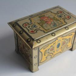 Boîte à biscuits tôle lithographiée coffre Peek Frean & Co