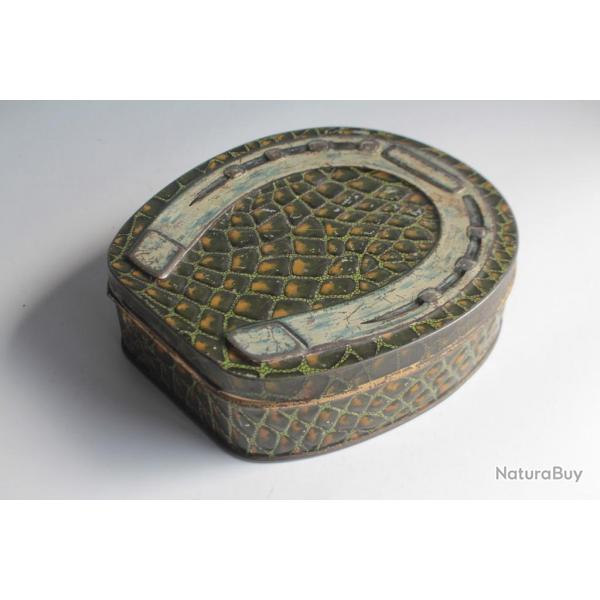 Bote  biscuits tle lithographie fer  cheval Peek Frean & Co