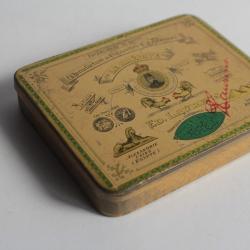 Boîte à cigarettes en tôle lithographiée ED.LAURENS Le Khédive Figaro