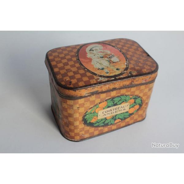 Bote tle lithographie Cointreau Angers