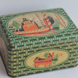 Boîte tôle lithographiée Biscuits l'amandier Bellegarde