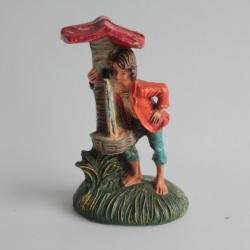 Figurine vintage Composition garçon buvant à la fontaine Italie