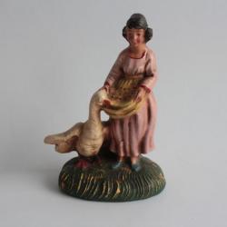 Figurine vintage Composition femme avec une oie Italie