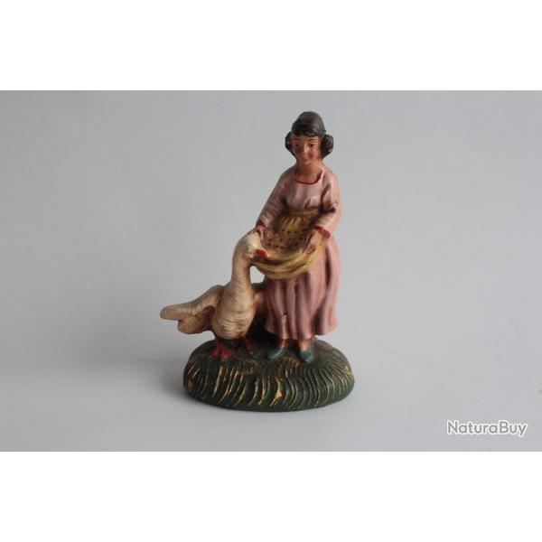 Figurine vintage Composition femme avec une oie Italie