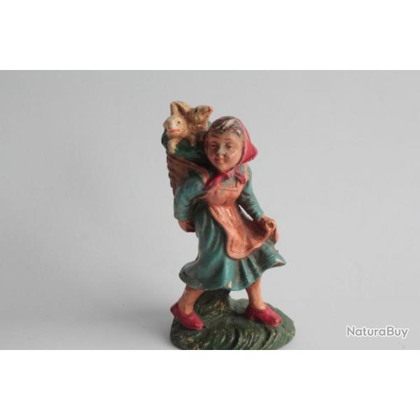 Figurine vintage Composition paysanne portant des lapins Italie