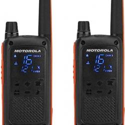 Couple de talkie-walkie MOTOROLA T82 dans le noir 16 canaux et 121 codes couleur Noir Orange