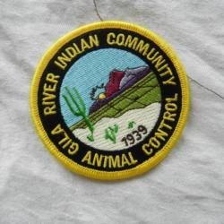 ancien insigne badge US américain River Indian Gila Community Animal Control