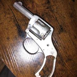 Revolver Harrington& Richardson Bulldog38 Long rimfire pour pièces