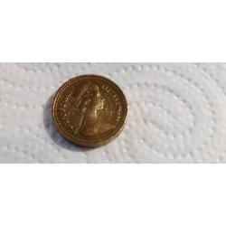 One pound 1983 , 2001 et 2006, doré à l'or fin 24 carats