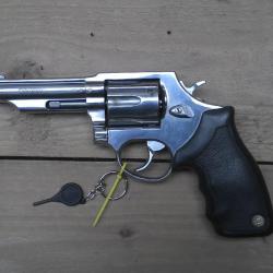 Revolver Taurus 82 S Cal 38 Special - Ref 585