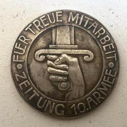 Ancienne Médaille Jeton piéce Allemande ww2 Fuer Treue Mitarbeit