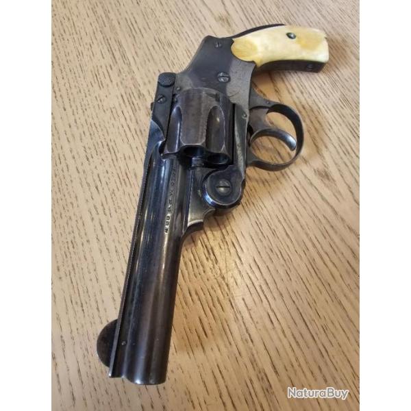 Smith et Wesson bleu tardif 38