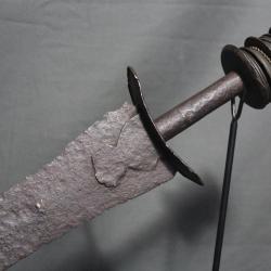 Intéressante épée Indienne de type khanda - Inde du Sud, 15ème-17ème siècle