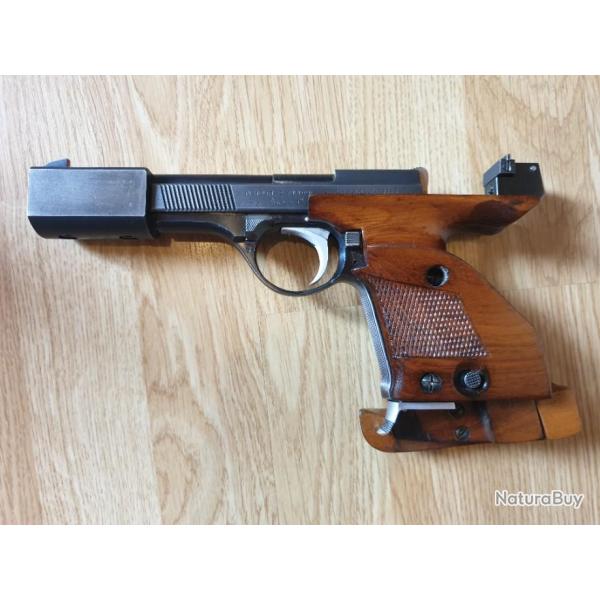 Pistolet Unique DES-69 Olympique calibre .22lr