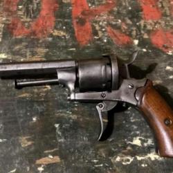 Revolver 7 mm Liégeois