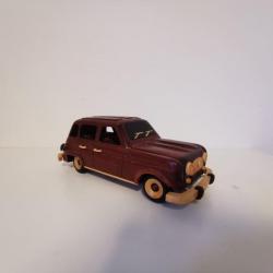Rare Voiture Miniature de Collection : Renault 4L en Bois d'Acajou des Années 60 - Vintage
