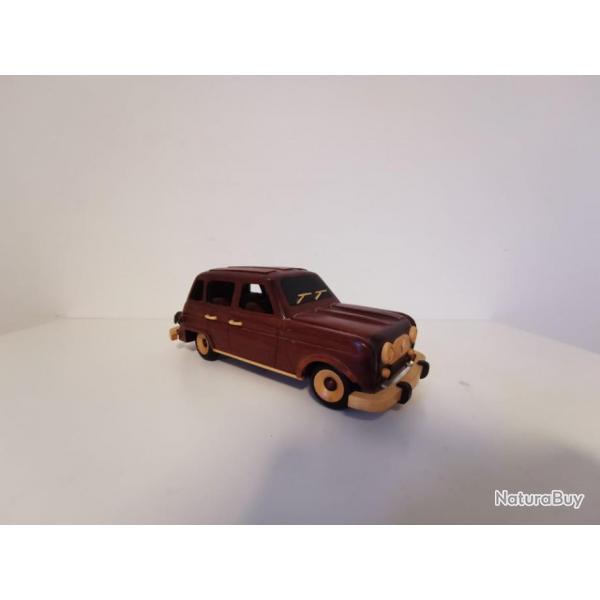 Rare Voiture Miniature de Collection : Renault 4L en Bois d'Acajou des Annes 60 - Vintage
