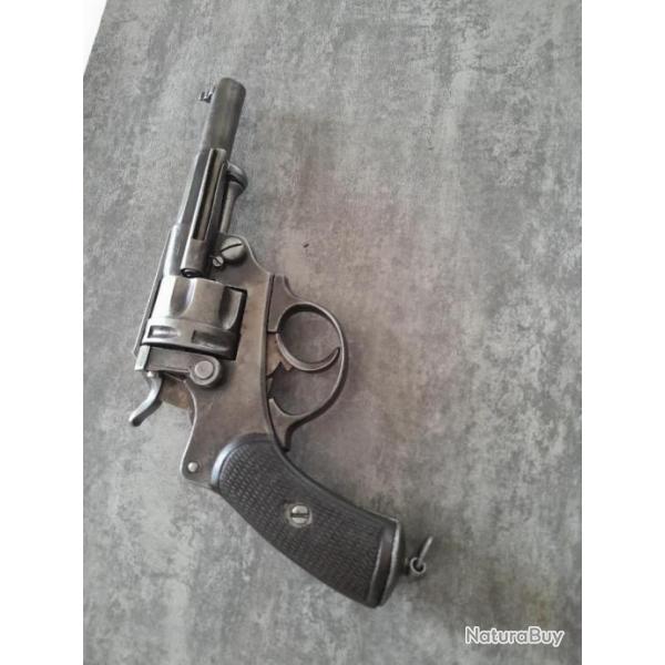 revolver  modele 1874  saint etienne  calibre 11.73