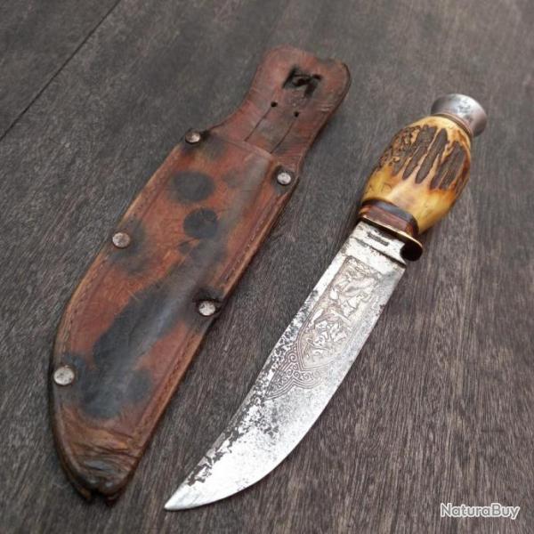 Ancien  Couteau de SOLINGEN Manche en Bois de Cerf avec tui en cuir