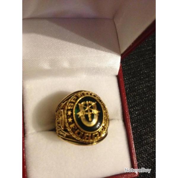 Bague Chevalire US Army Special Force Plaqu Or Taille 7,75 us ou 57 Fr