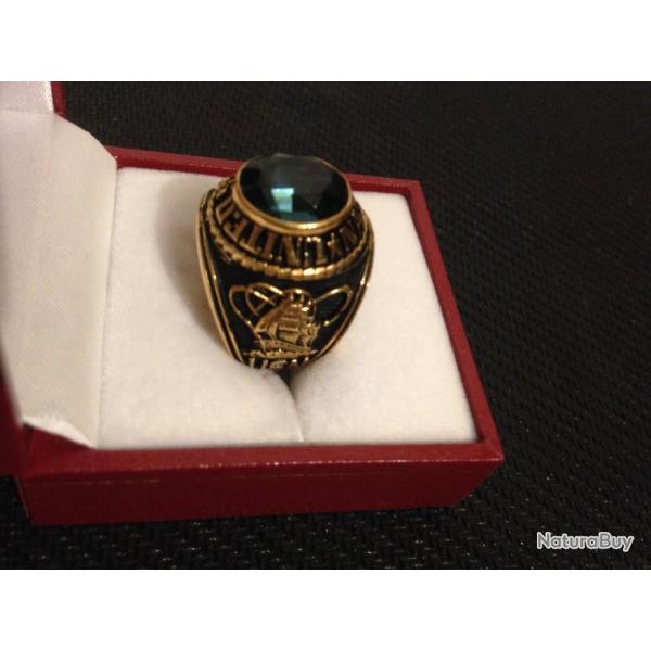 Bague Chevalire US Navy Plaqu OR 14 CARATS Taille 7,25 us ou 55 Fr