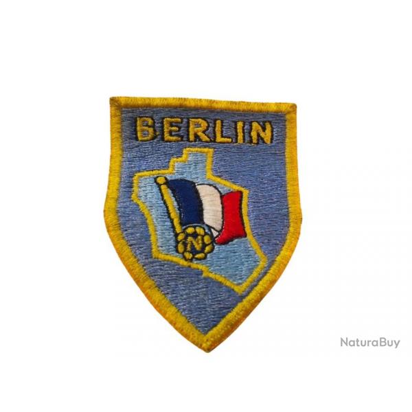 Forces Franaises en Allemagne ( FFA) Quartier Napolon Berlin? x1