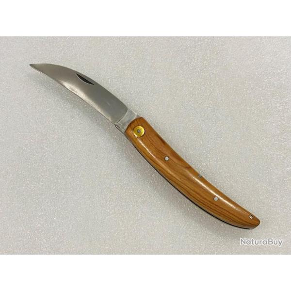 Couteau de poche Le Paysan avec son manche en bois de teck.