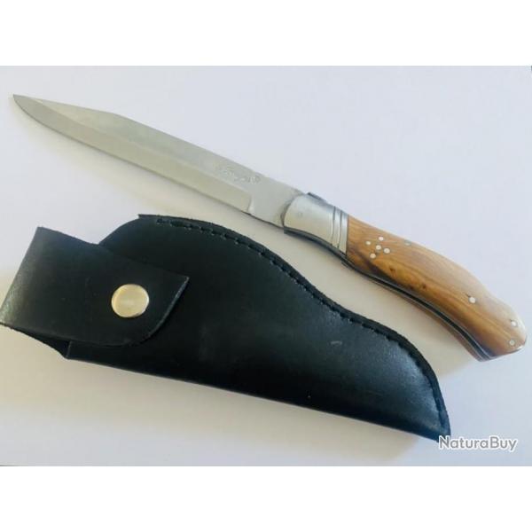 Couteau de chasse pliant manche en bois de teck ( dague de chasse )
