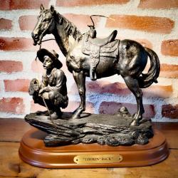 Statue d'un cowboy et de son cheval, bronze coulé à froid, bel artisanat origine Montana USA