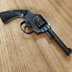 Colt New police positive proche du neuf