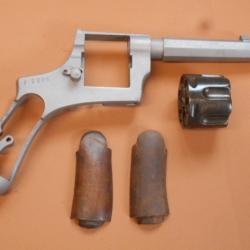 carcasse de revolver glisenti model 1889 .