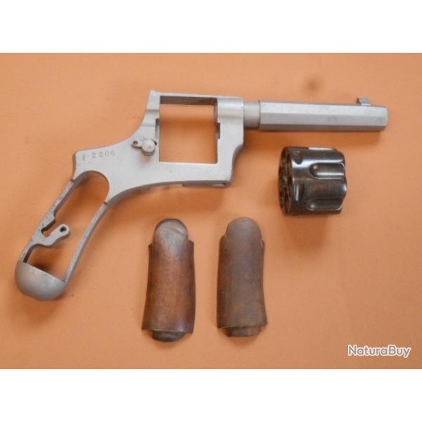 carcasse de revolver glisenti model 1889 .