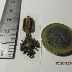 médaille miniaturisée