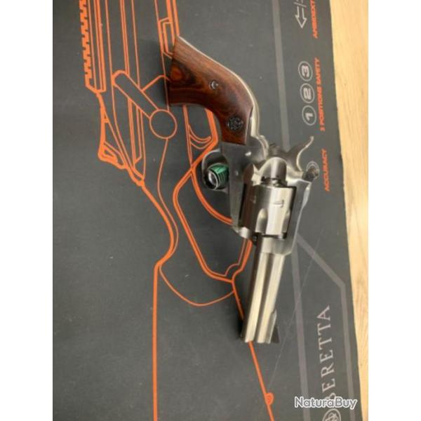 Revolver Ruger black blackhawk cal 357mag canon 4.62