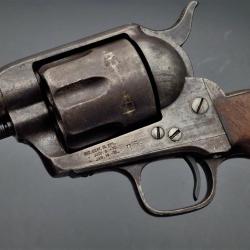 REVOLVER COLT PEACEMAKER SINGLE ACTION MILITAIRE DE CAVALERIE SAA 1873 US ARMY de 1877 CALIBRE 45LC 