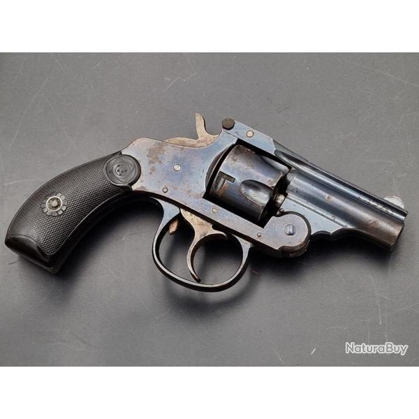 REVOLVER HARRINGTON RICHARDSON 2 pouces H&R ARMS WORCESTER Calibre 32 S&W - USA XIX Trs bon  U.S.A