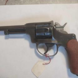Vend Revolver 1882/29 suisse CAL 7.5 suisse Revolver CAT B