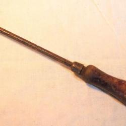 Rare marteau de rechargement pour coffret de pistolet ou fusil ancien époque XIX ième  petit marteau