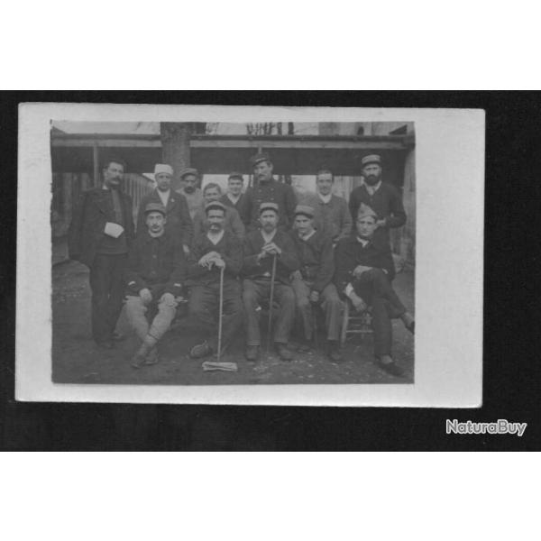 prisonniers de guerre 1914-1918 ou convalescents hopital  carte photo militaire non situe